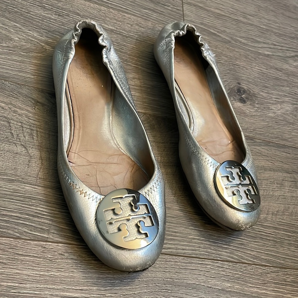 Tory Burch silver flats